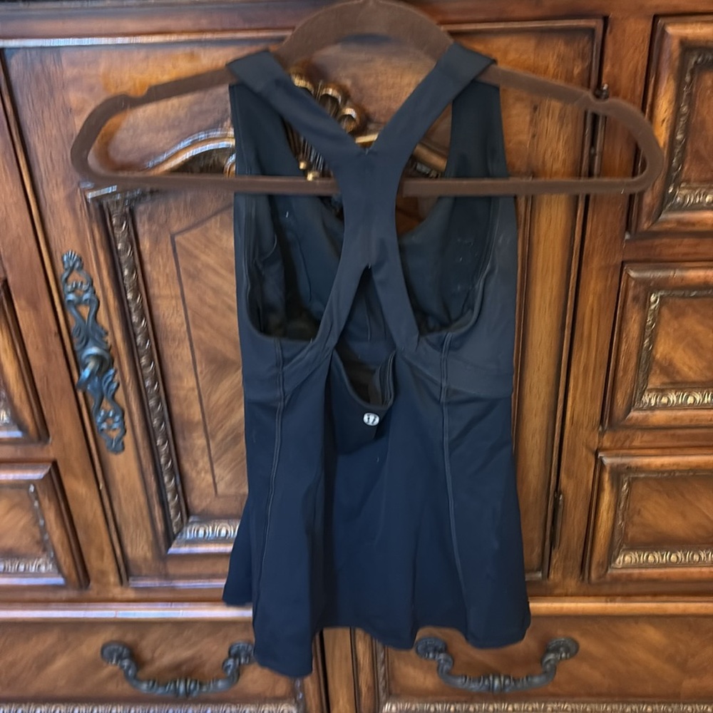 Lululemon Top - Picture 2 of 4